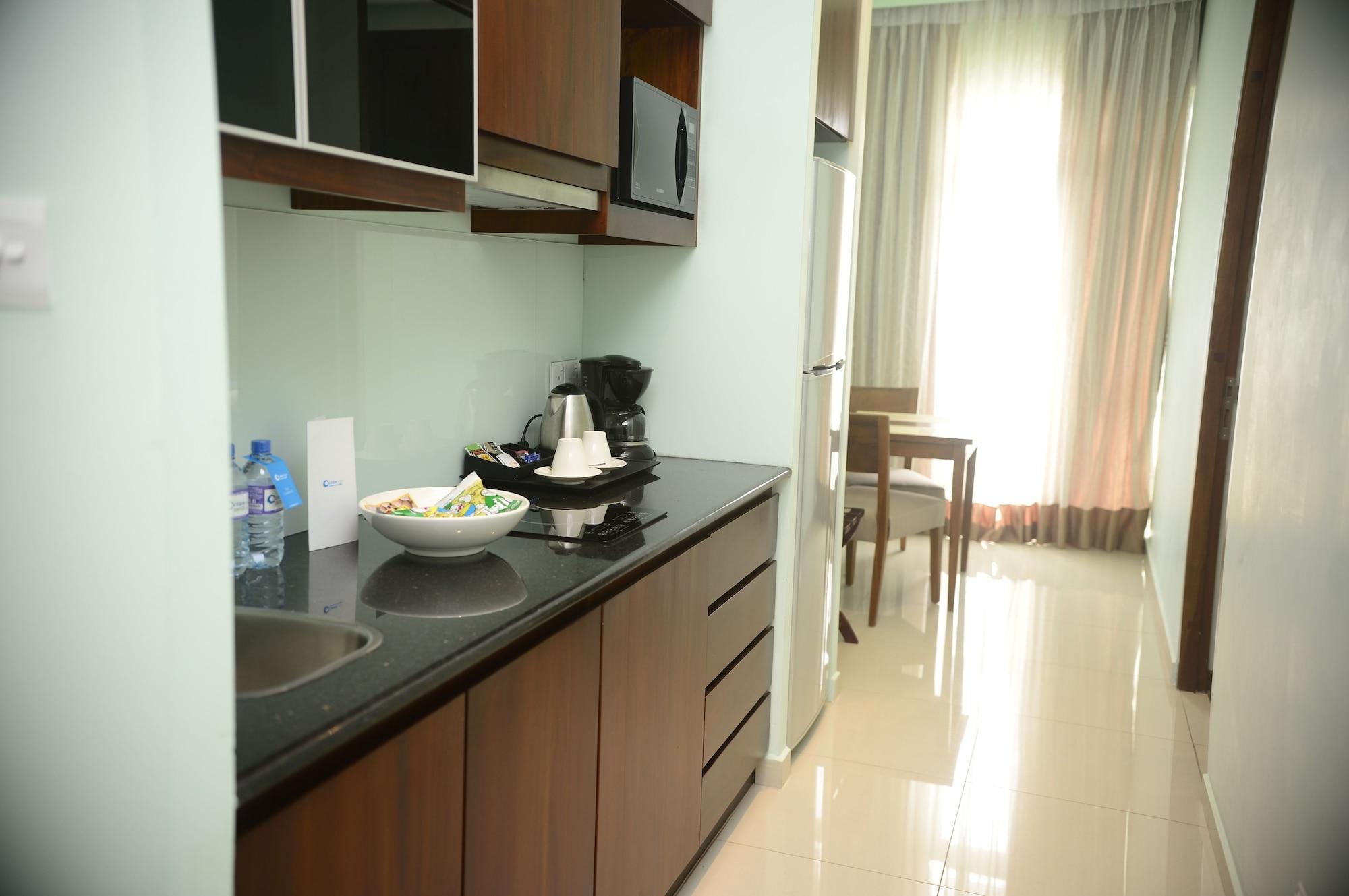 Ocean Edge Suites & Hotel Colombo Ngoại thất bức ảnh