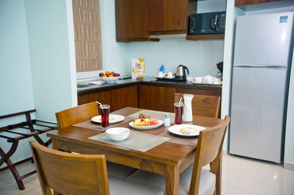 Ocean Edge Suites & Hotel Colombo Ngoại thất bức ảnh