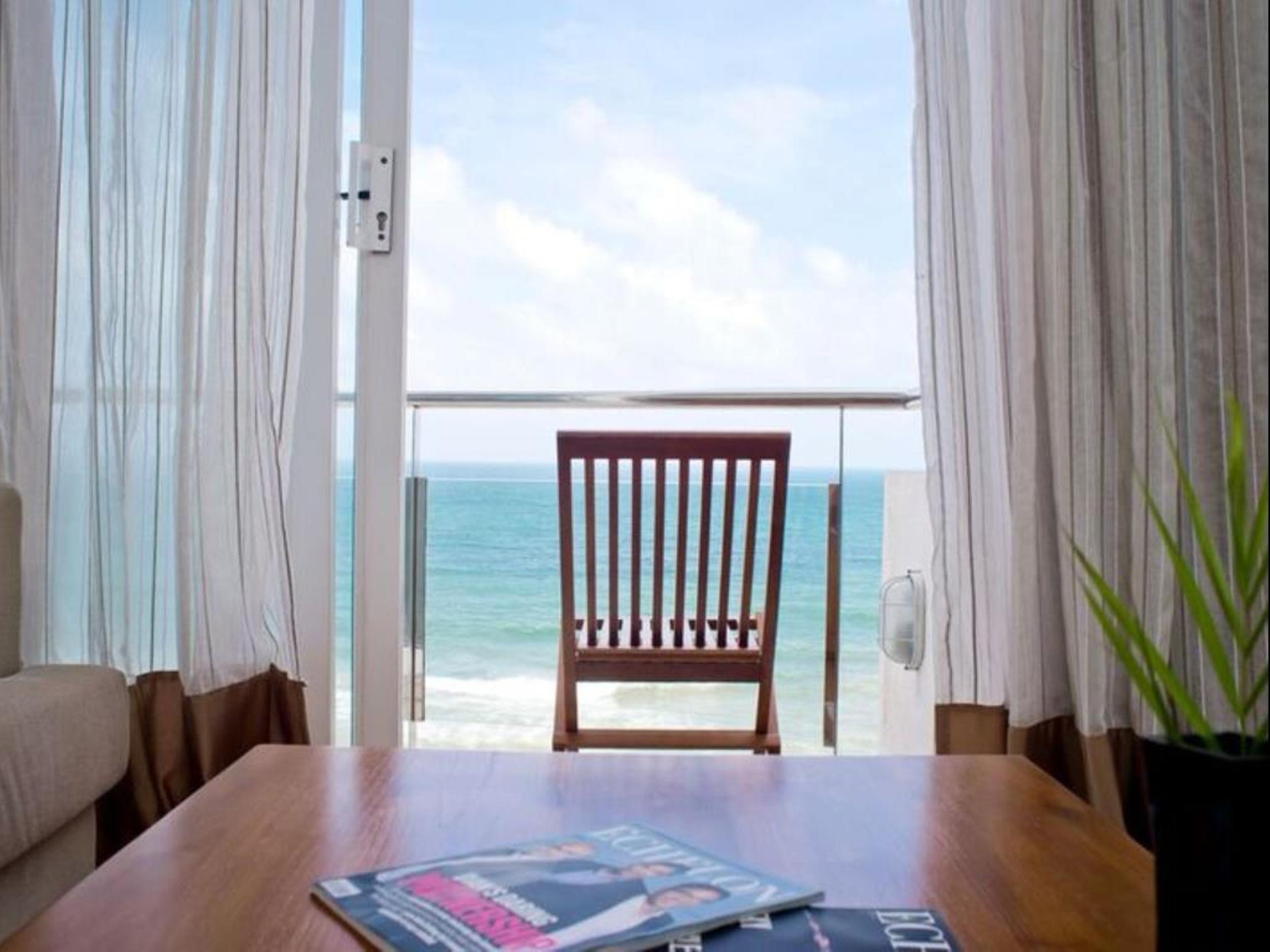 Ocean Edge Suites & Hotel Colombo Ngoại thất bức ảnh