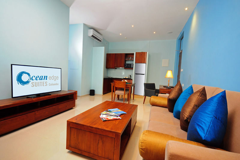 Ocean Edge Suites & Hotel Colombo Ngoại thất bức ảnh