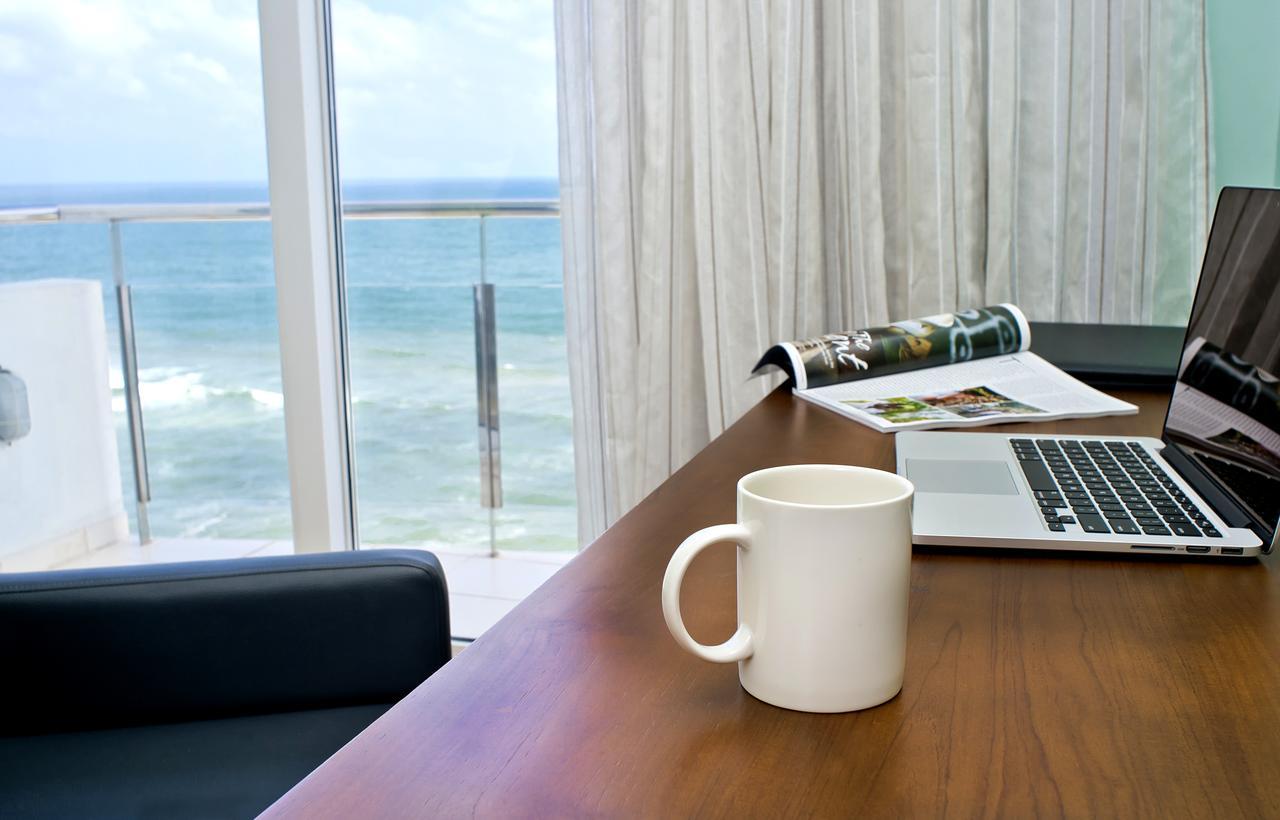 Ocean Edge Suites & Hotel Colombo Ngoại thất bức ảnh