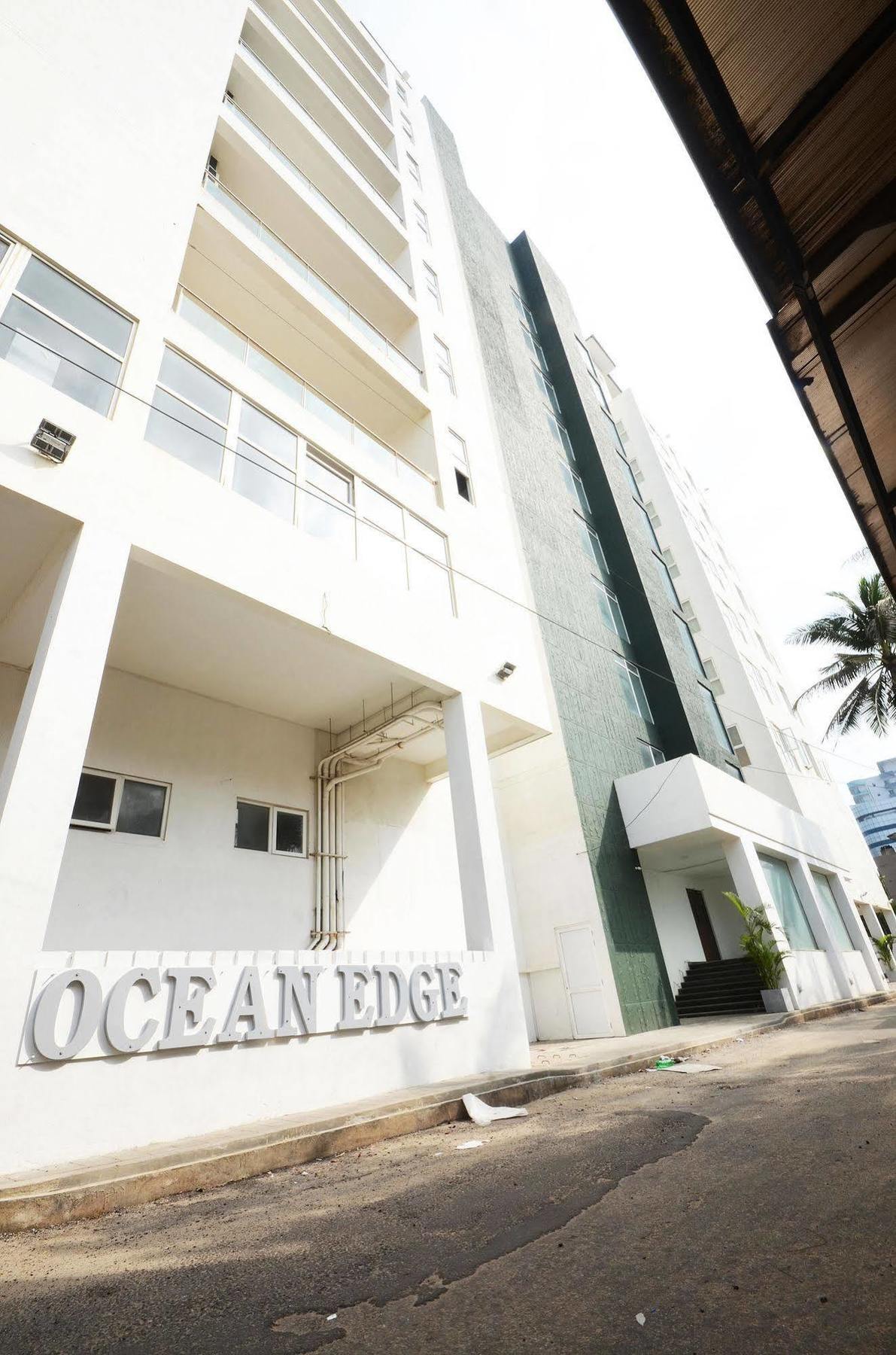 Ocean Edge Suites & Hotel Colombo Ngoại thất bức ảnh